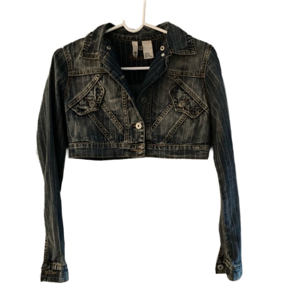 In Excellent Condition! YOUNIQUE Cropped Jean Jacket with Detachable Hood